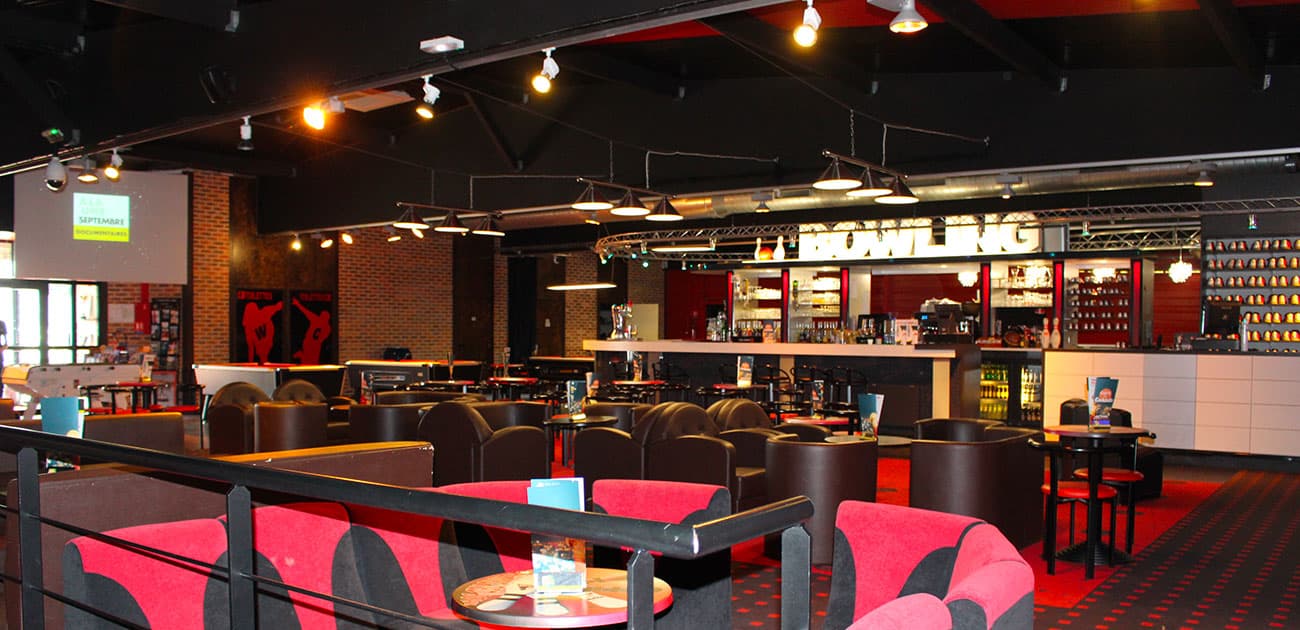 Salle de bowling RED BOWL — Sainte-Gemmes-sur-Loire